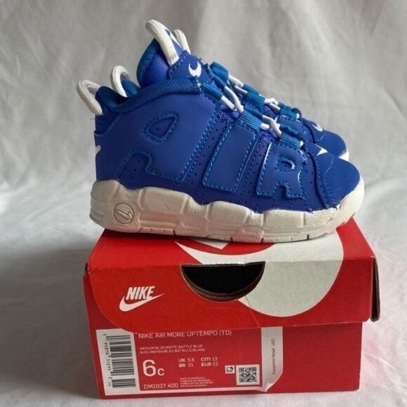 nike air more uptempo size 5.5